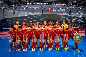 辽宁男篮王哲林连续得分超30